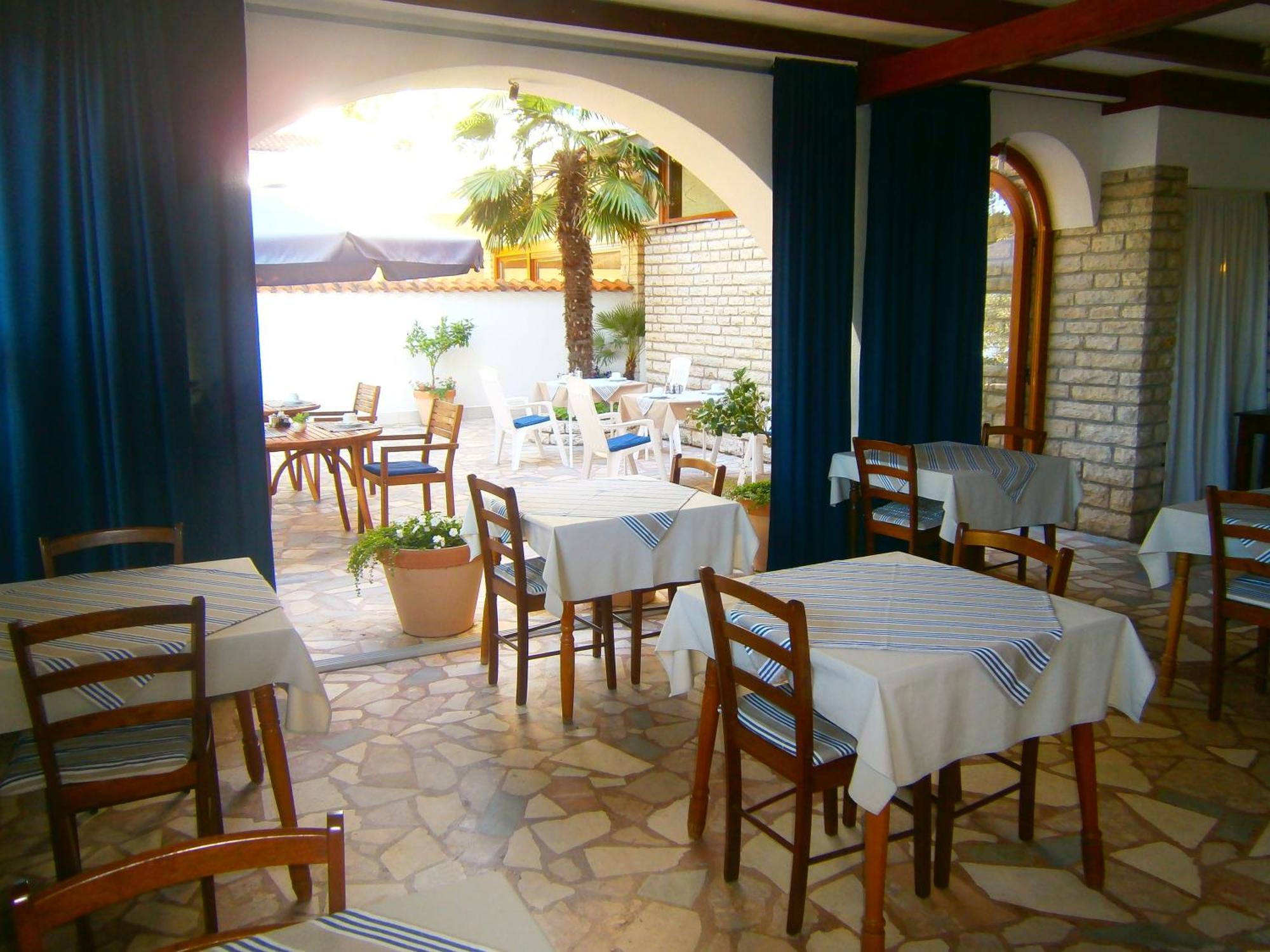 Bed & Breakfast Pansion Rade Hotel Pirovac Exterior photo