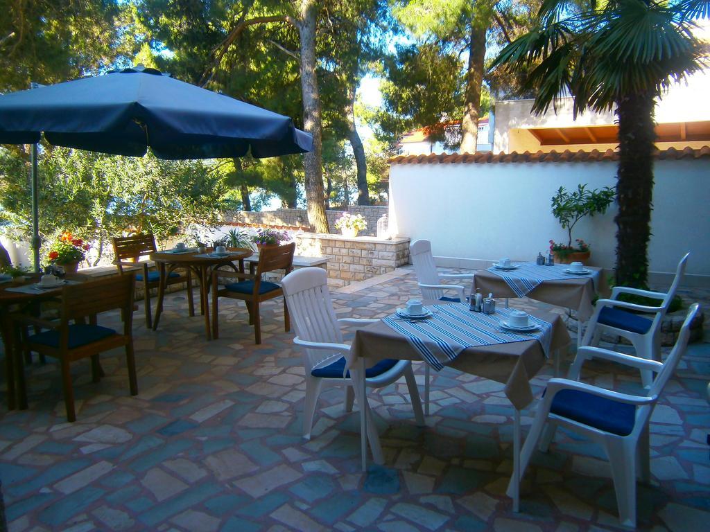 Bed & Breakfast Pansion Rade Hotel Pirovac Exterior photo